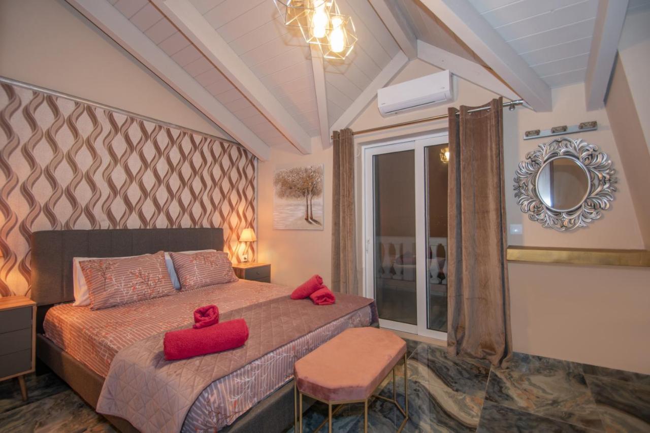 Casa Di Voz Shared Villa Studios By "Elite" Gaitani Esterno foto