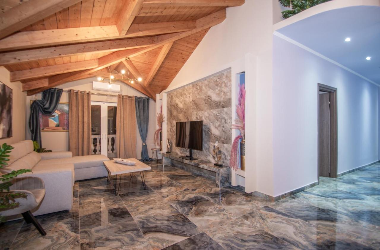 Casa Di Voz Shared Villa Studios By "Elite" Gaitani Esterno foto